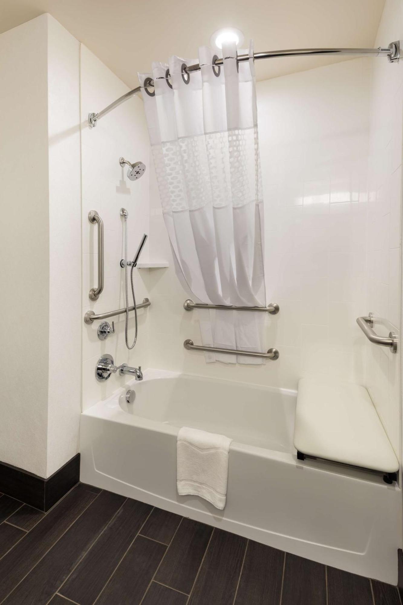 Hotel Hampton Inn Morristown, I-81, Tn 3*